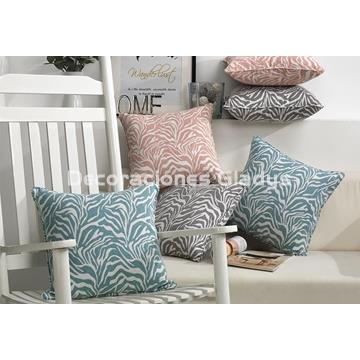 COJIN ANIMAL PRINT - Imagen 1