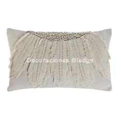 COJIN  BORDADO A MANO - Imagen 1