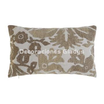 COJIN  BORDADO A MANO - Imagen 1