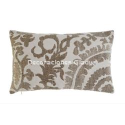 COJIN  BORDADO A MANO - Imagen 1