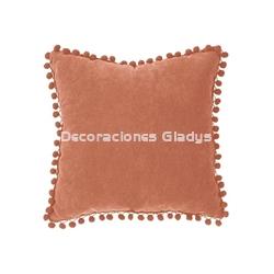 COJIN POMPONETES TERRACOTA - Imagen 1