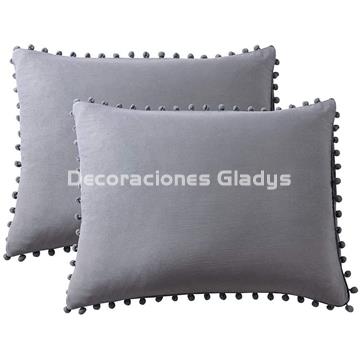 COJIN TERCIOPELO POMPONES GRIS - Imagen 1