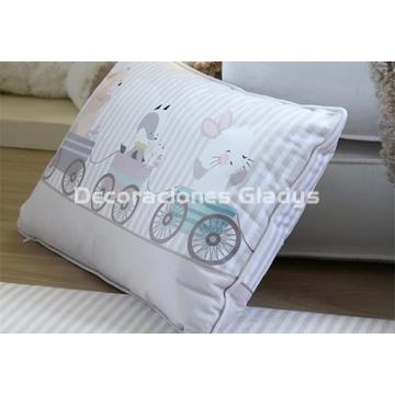 COJIN TRENECITO ANIMALS - Imagen 1