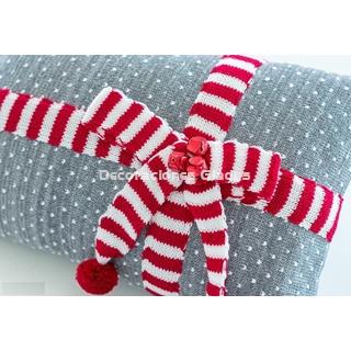 FUNDA COJIN REGALO NAVIDEÑO - Imagen 2