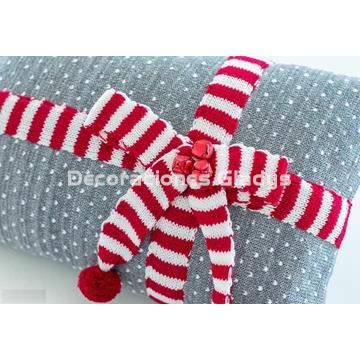 FUNDA COJIN REGALO NAVIDEÑO - Imagen 2